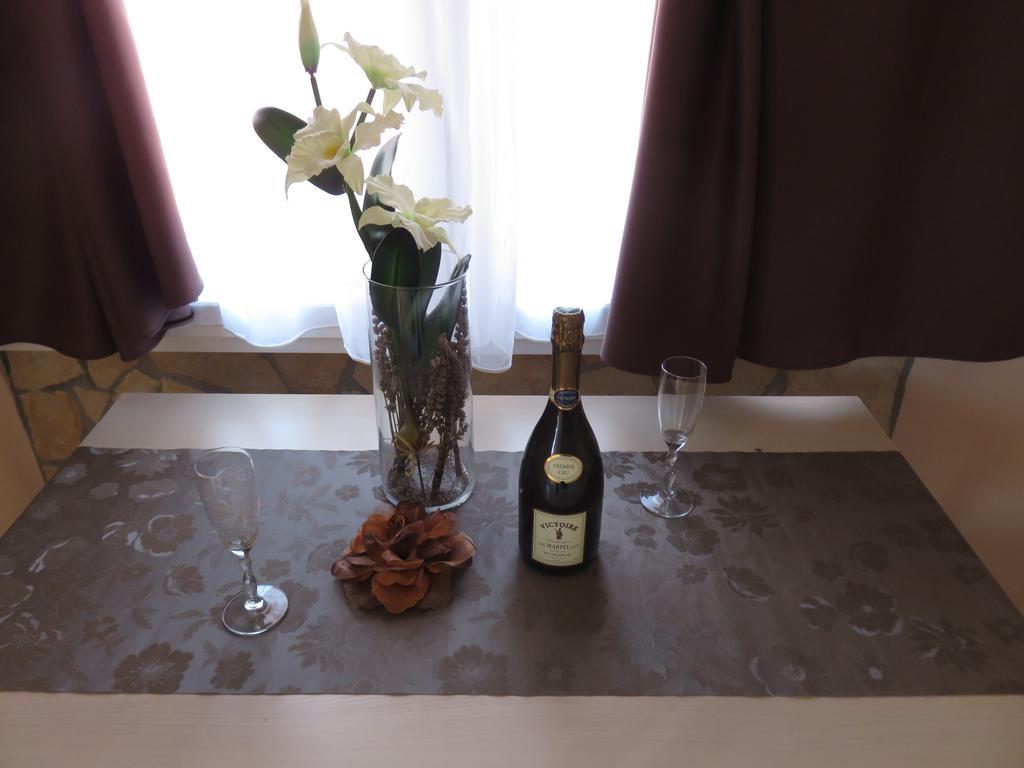 Apartment Barbara - Bojana Sibenik Bagian luar foto