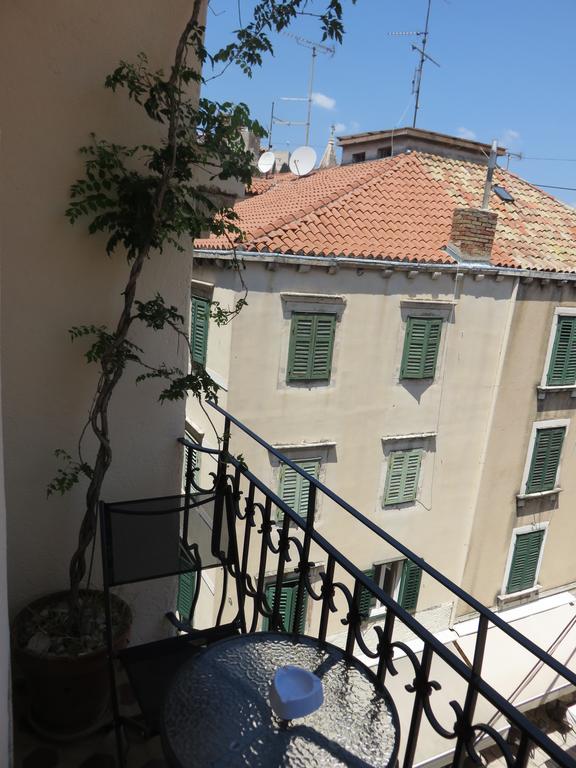 Apartment Barbara - Bojana Sibenik Ruang foto