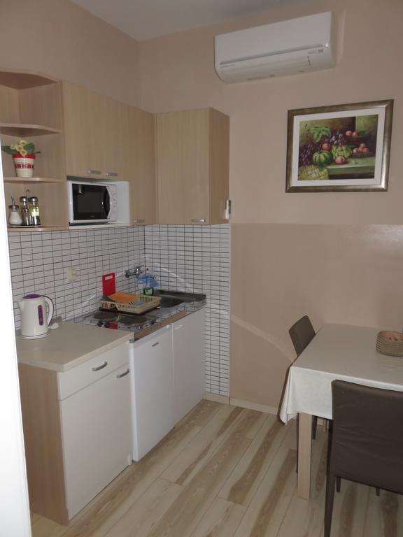 Apartment Barbara - Bojana Sibenik Ruang foto
