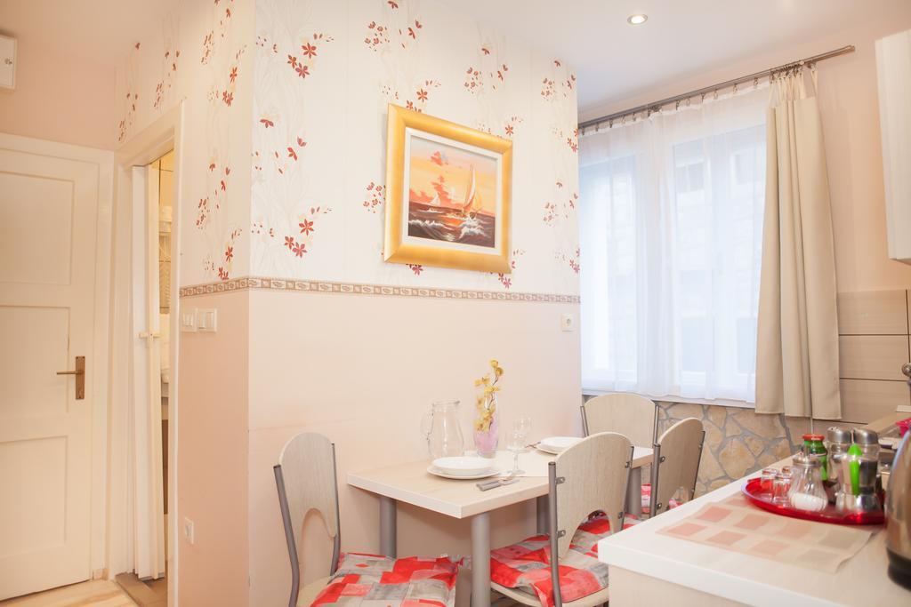 Apartment Barbara - Bojana Sibenik Bagian luar foto